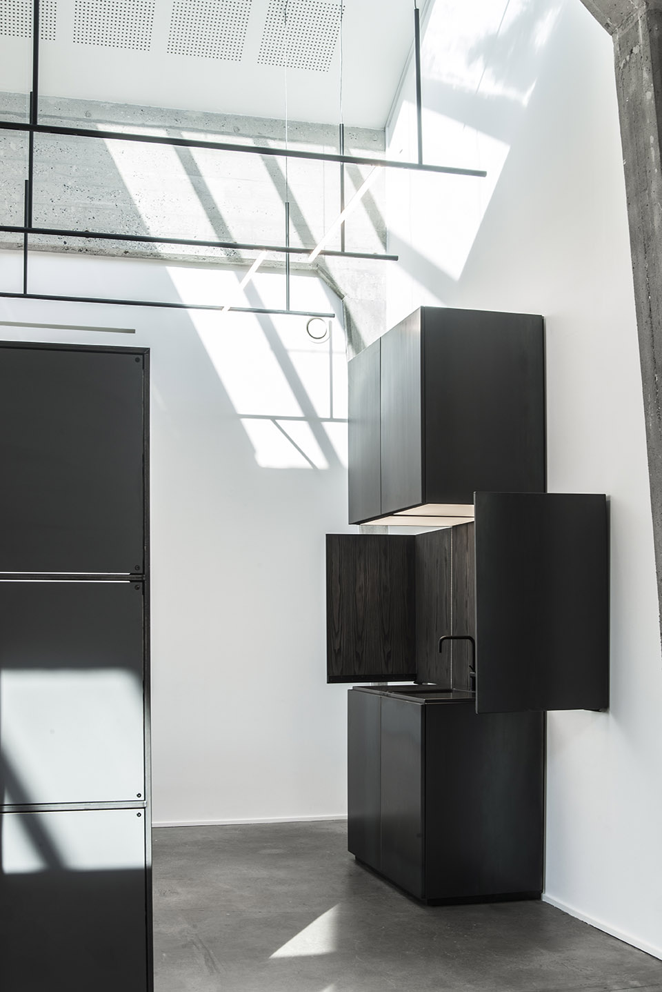 丹麦FLOS灯光展厅 / OEO Studio-39