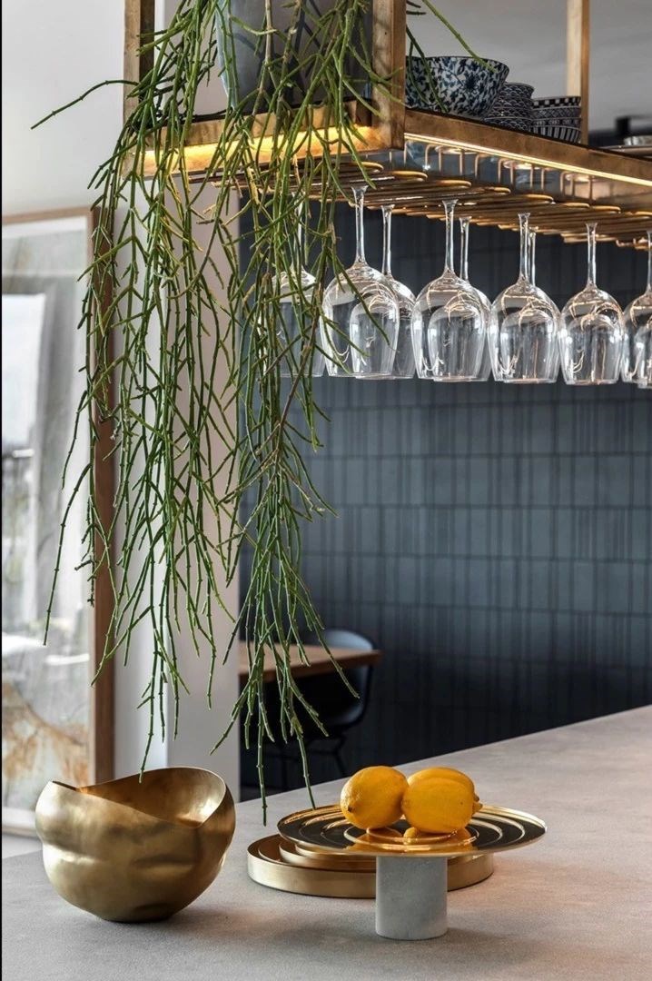 超有格调的高级黑设计，前卫与艺术的完美平衡！-38