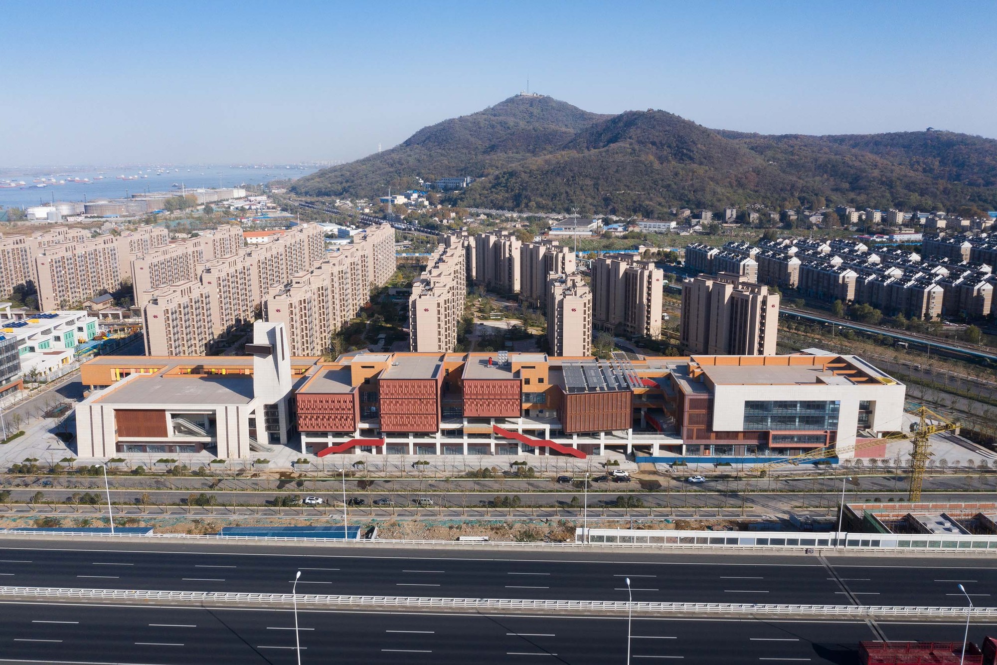 Nanjing Shibuqiao Commercial and Community Center Complex / Nanjing Bangjian Urban Architectural Group-17