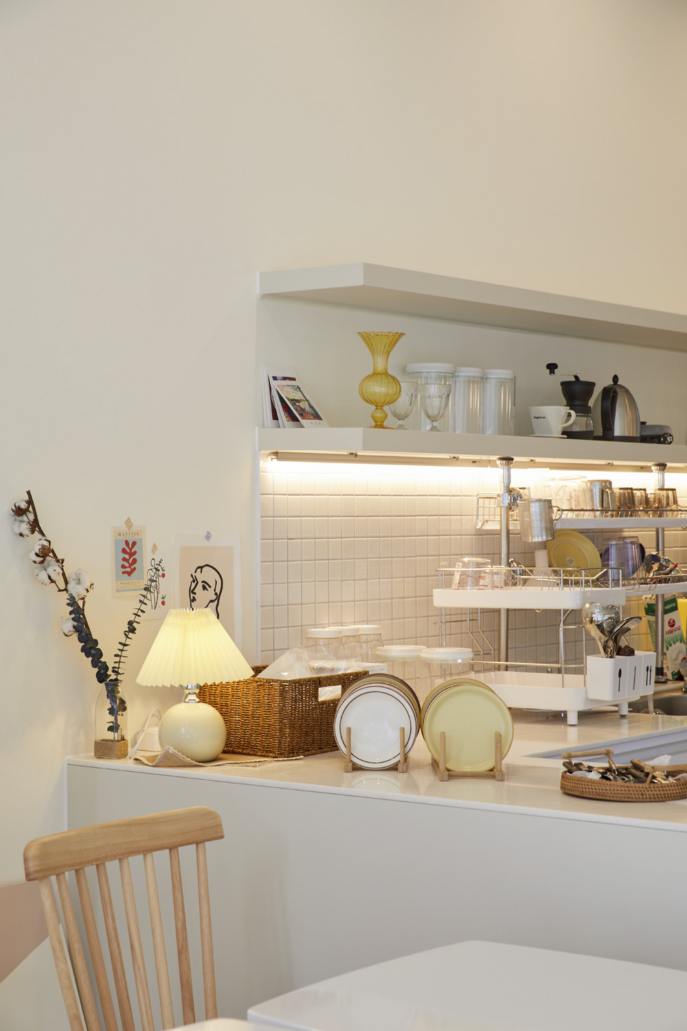 首尔时尚咖啡厅 | 现代极简之美-18