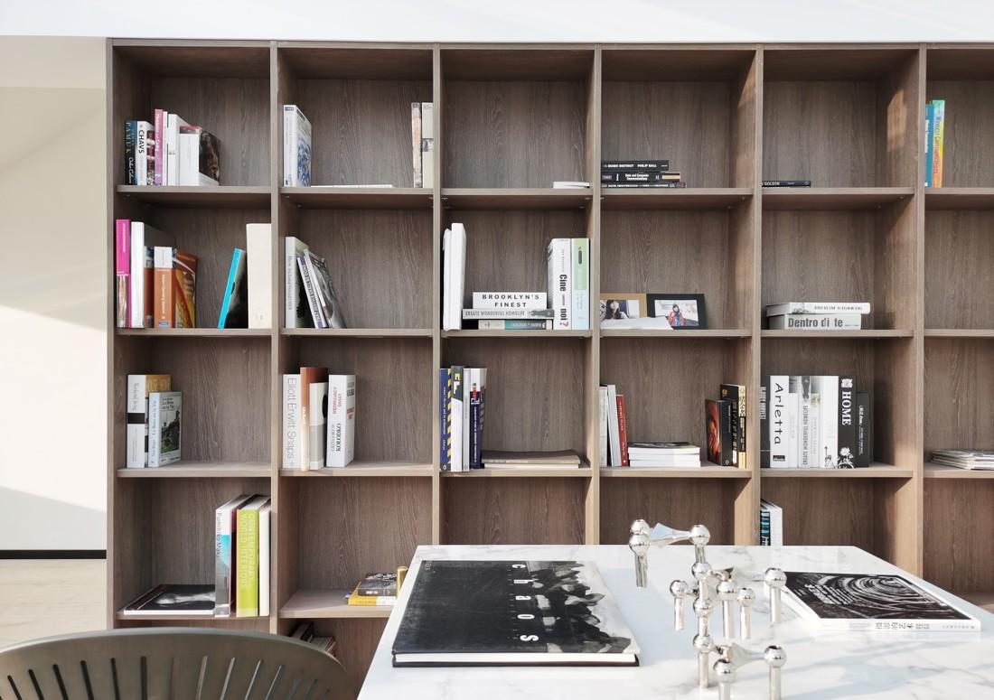 极简温暖的空中别墅设计-48