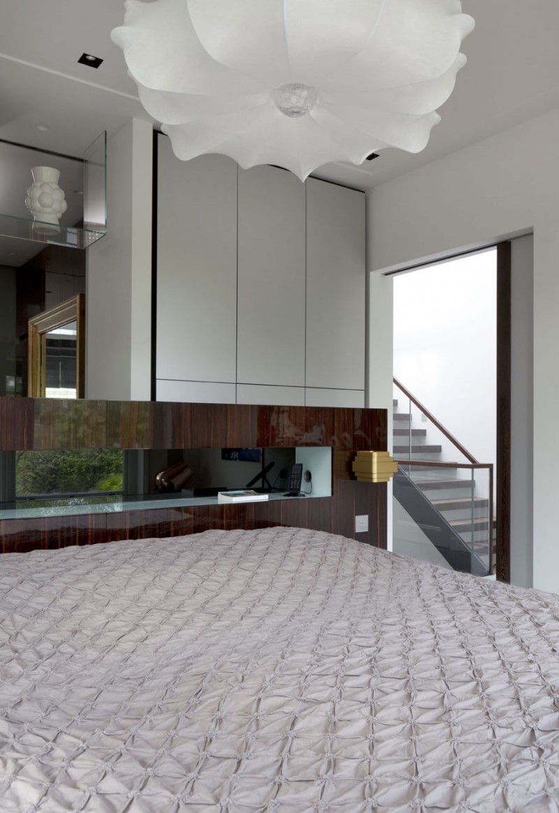 Manor by the River by Remy Meijers-8