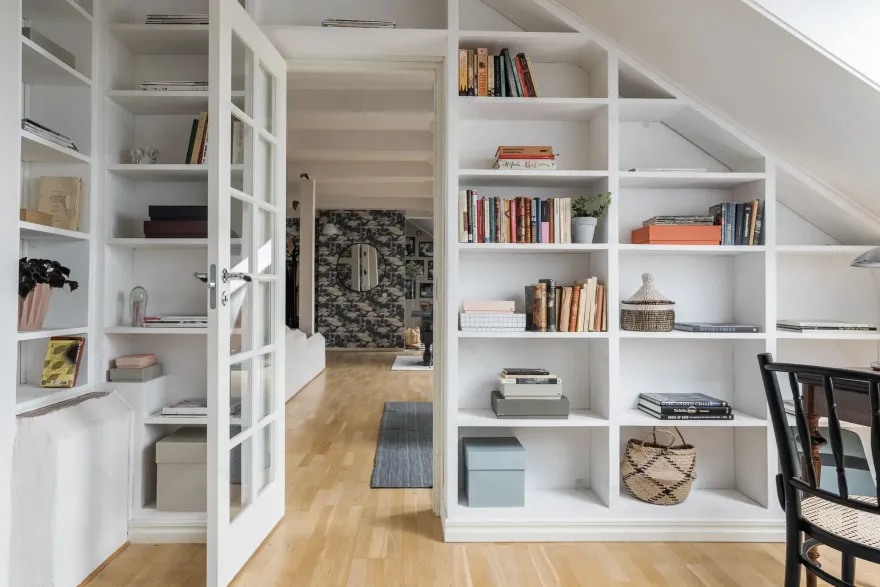 瑞典顶楼公寓的蓝色魅力-19