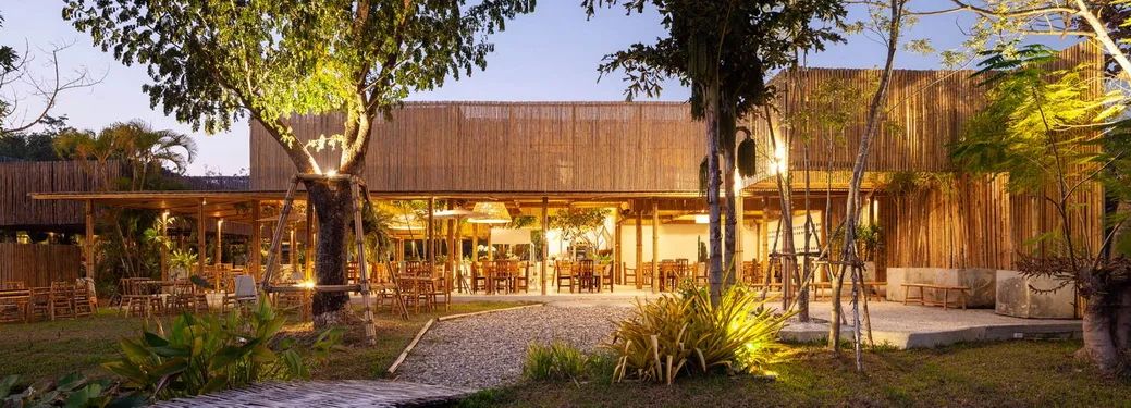 泰国生态农场餐厅,竹制网格结构展现原始生态之美-7