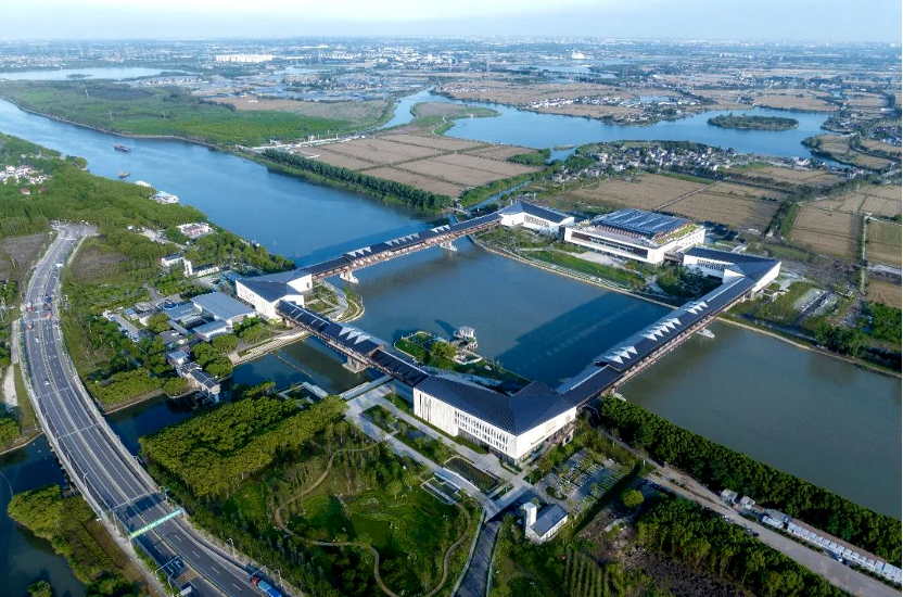 我院总规划师段进院士参加央视总台《生态中国》节目介绍长三角水乡客厅方厅水院设计理念-62