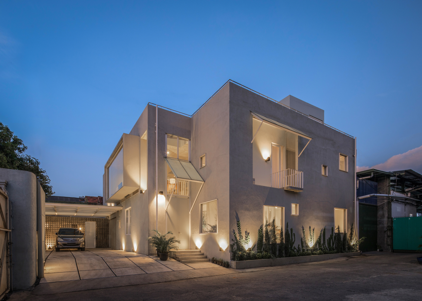 私密而明亮 | 印尼 Cube House 的现代设计-29