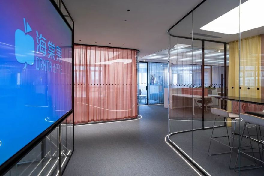 苹果办公室北京 · 最大化利用自然光的现代办公空间设计丨中国北京丨秦国鹏,屈飞婧-0