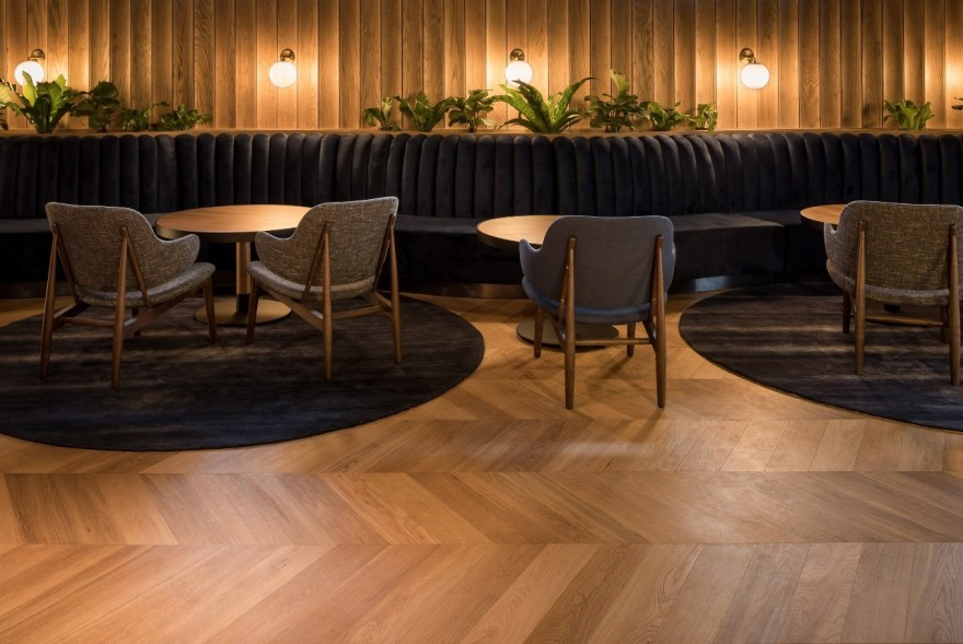 新作 | Oh Yeah 熬夜酒厂北京国贸店-挑战硬朗工业风的精酿啤酒吧-17