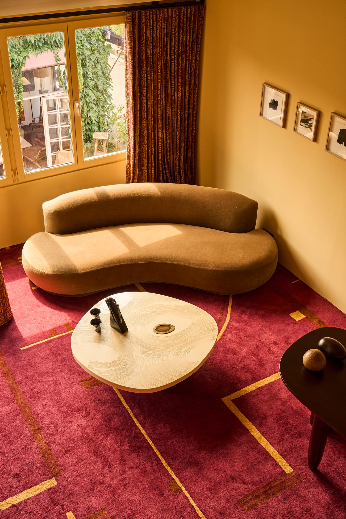 巴黎传奇跳蚤市场办公室改造为策展展厅丨法国巴黎-15