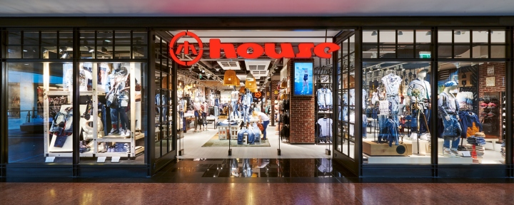 波兰华沙House Store服装专卖店空间创意设计-2