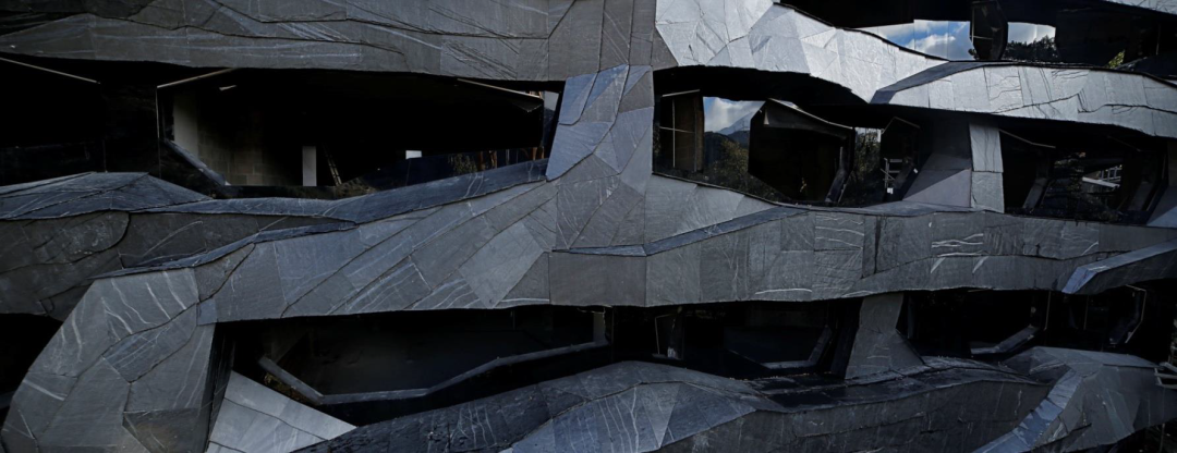 让·努维尔新作|岩石与森林之诗，22000块石材拼贴的豪宅-6