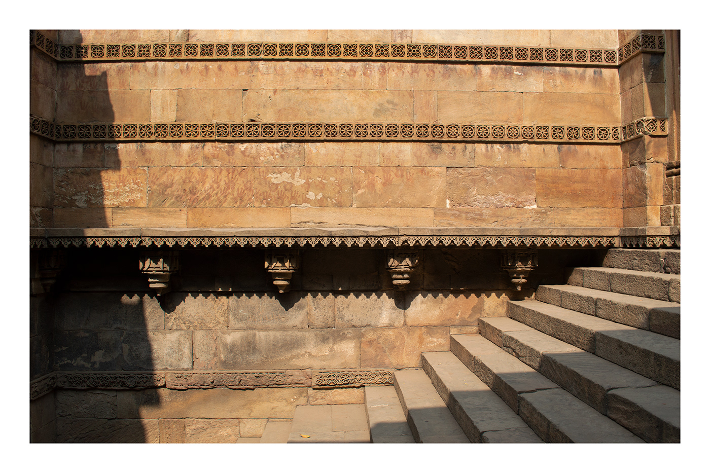 Anastasiya Gushchina丨古建筑丨Dada Harir Stepwell: Capturing a monument-3