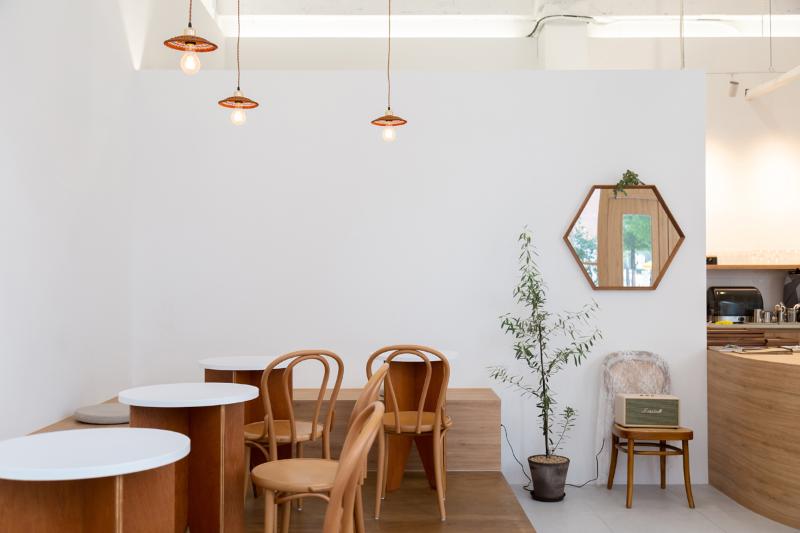 21 平简约咖啡厅，首尔精致设计-9