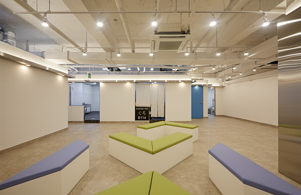 现代简约 170 平共享厨房设计-3