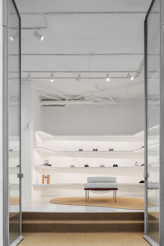 葡萄牙 Lachoi· 概念店丨葡萄牙里斯本丨Atelier Holcnerova-11