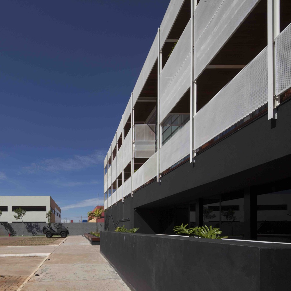 巴西 Fabrika Filmes 总部共享空间设计-74