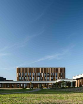 伊萨拉梅珀尔医院丨荷兰丨Vakwerk Architecten