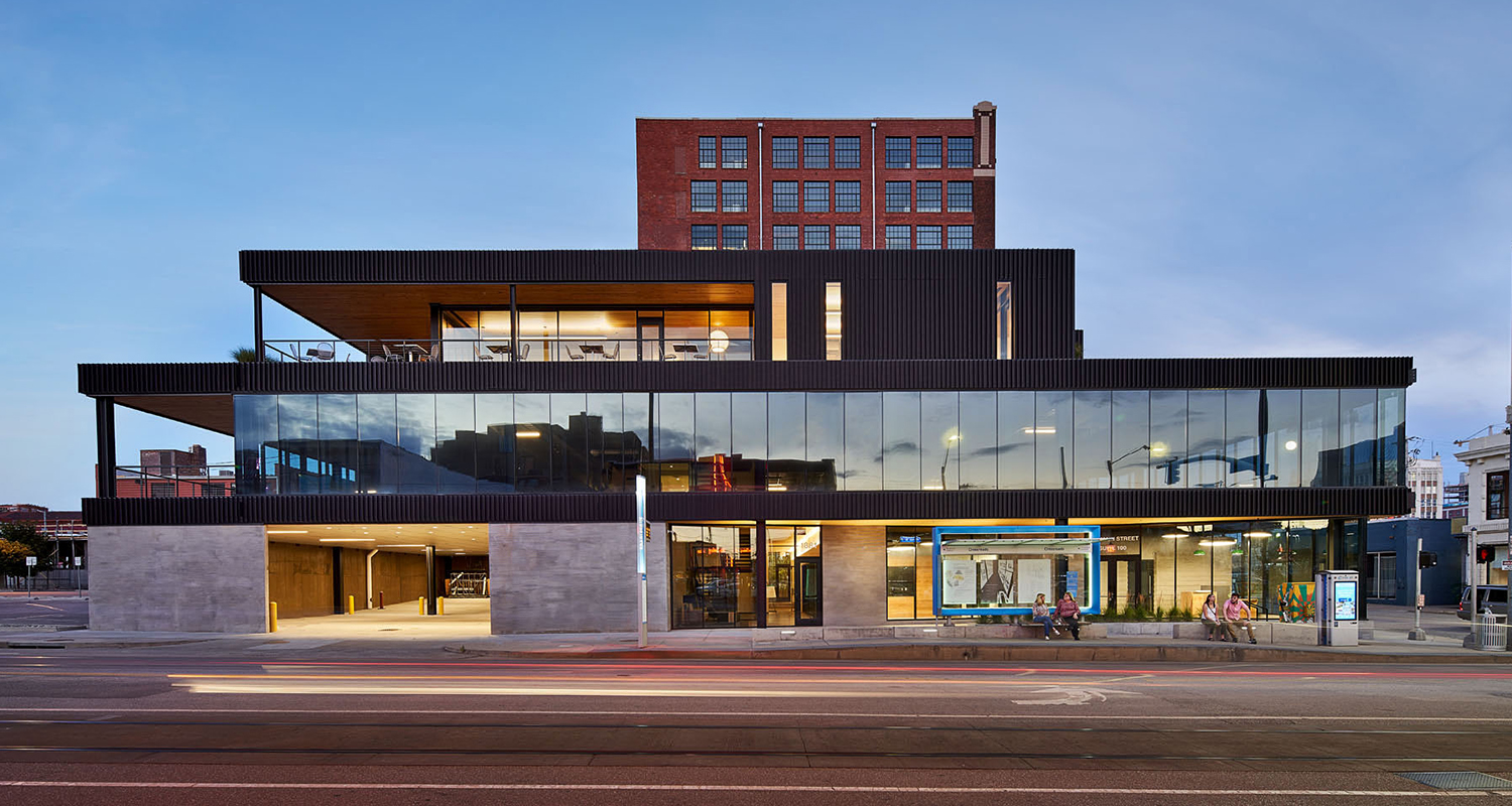 激活城市活力的 19th + Main 建筑-17