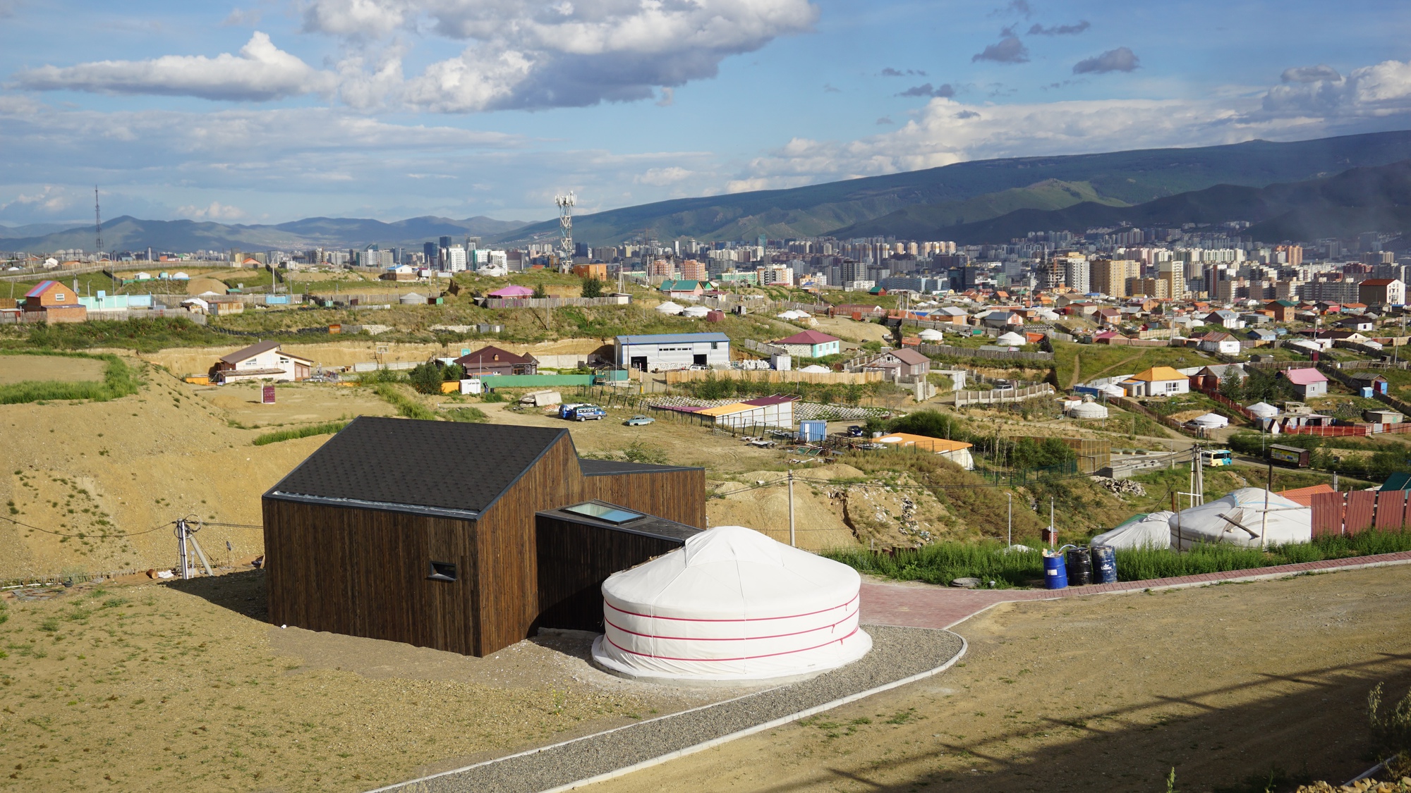 Ger Plug-In 3.0 / District Development Unit-12