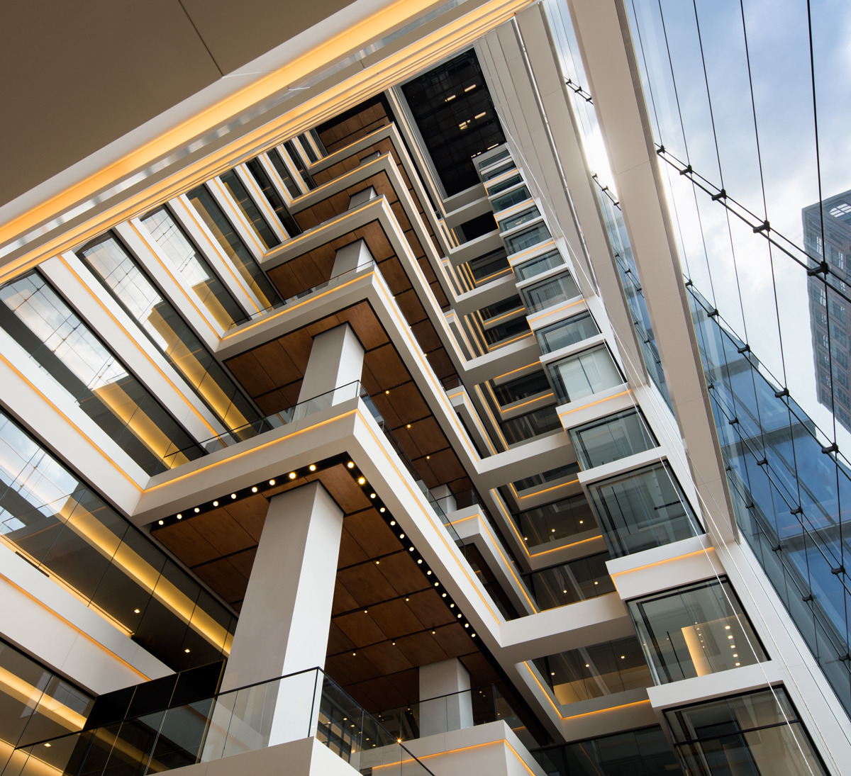 哈德逊广场 10 号-18