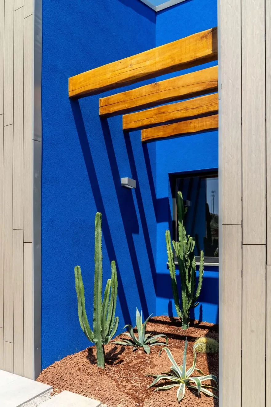 意式简约别墅 · 绿意与海景的生态家园-54