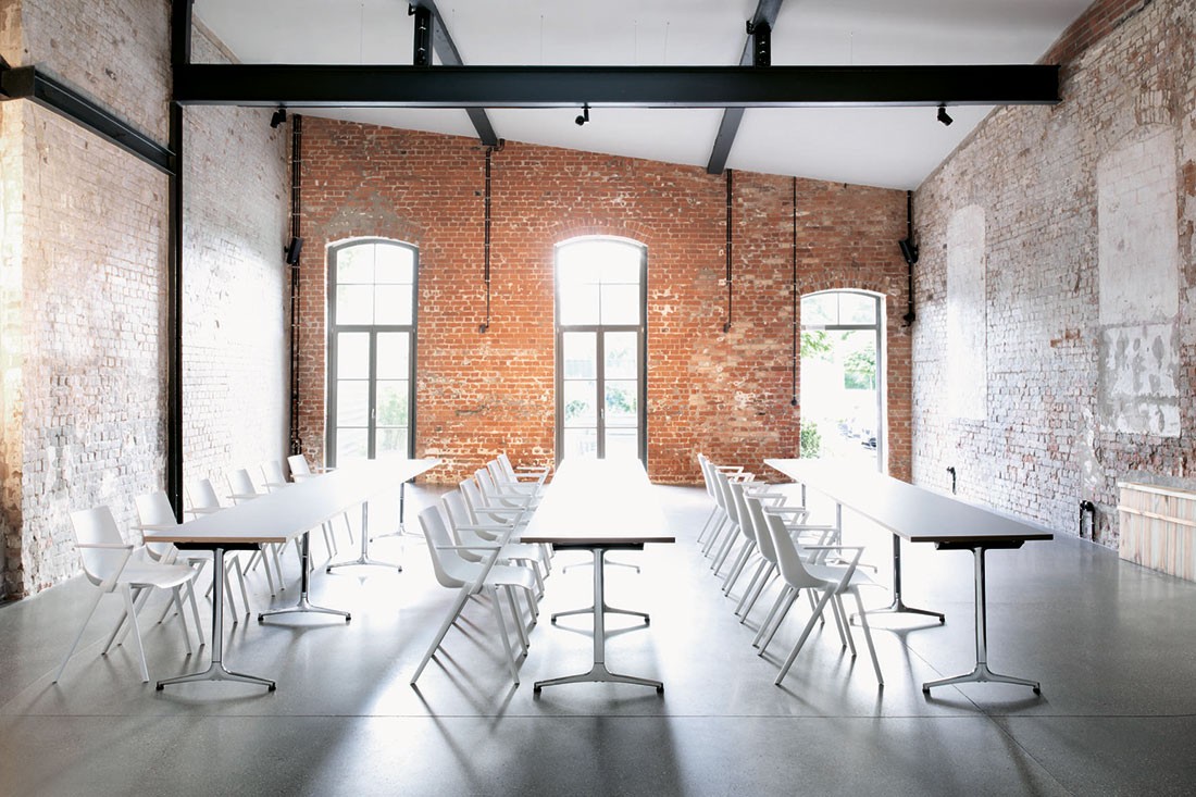 Wilkhahn push flexibility: Presenting the mAx Table and Aula Chair | IndesignLive-0