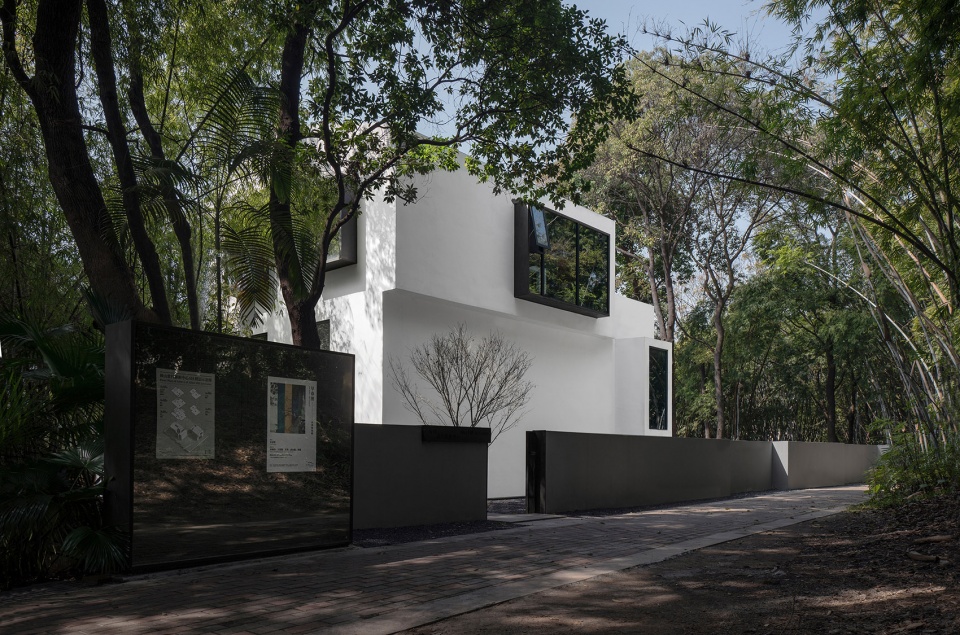 后山当代艺术中心丨中国广州丨广州微介创意设计有限公司-39