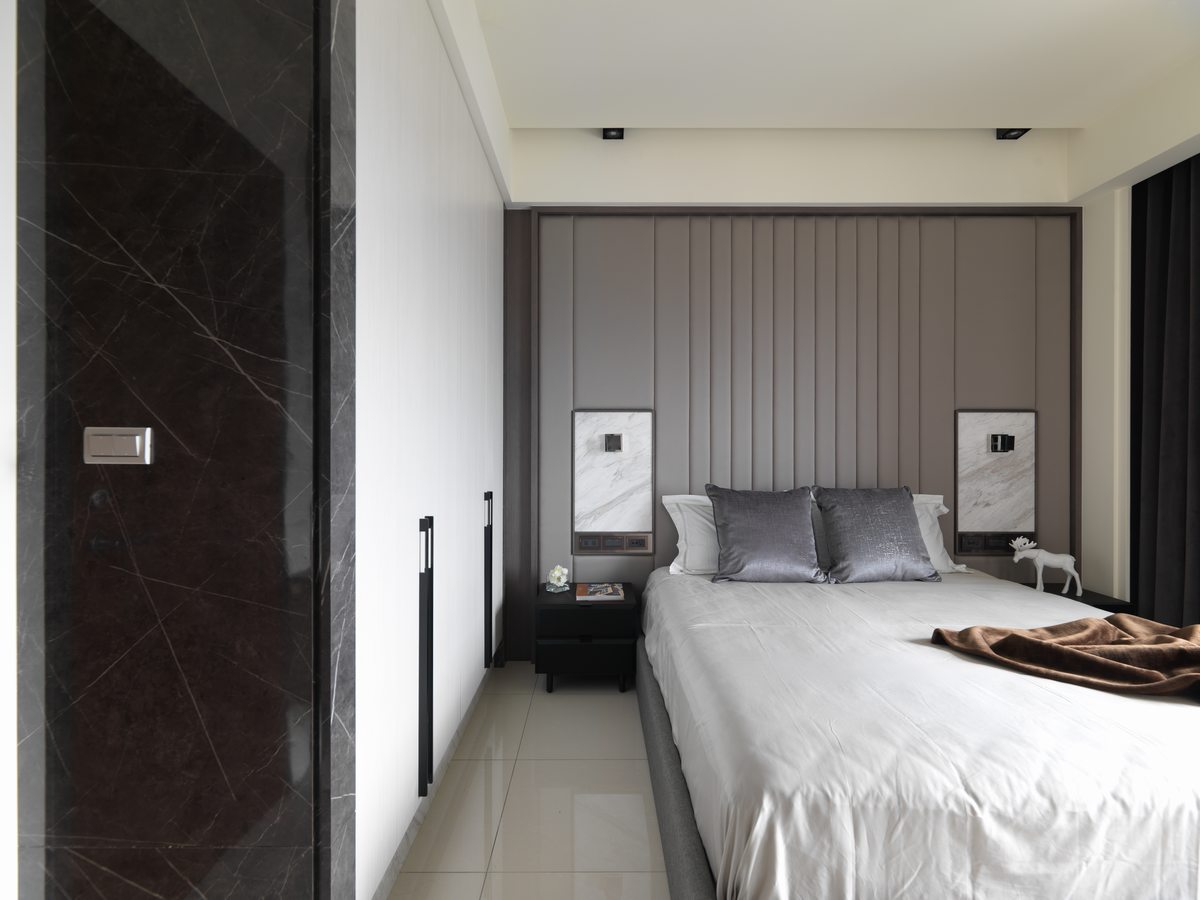 白色层叙  八宽设计-14