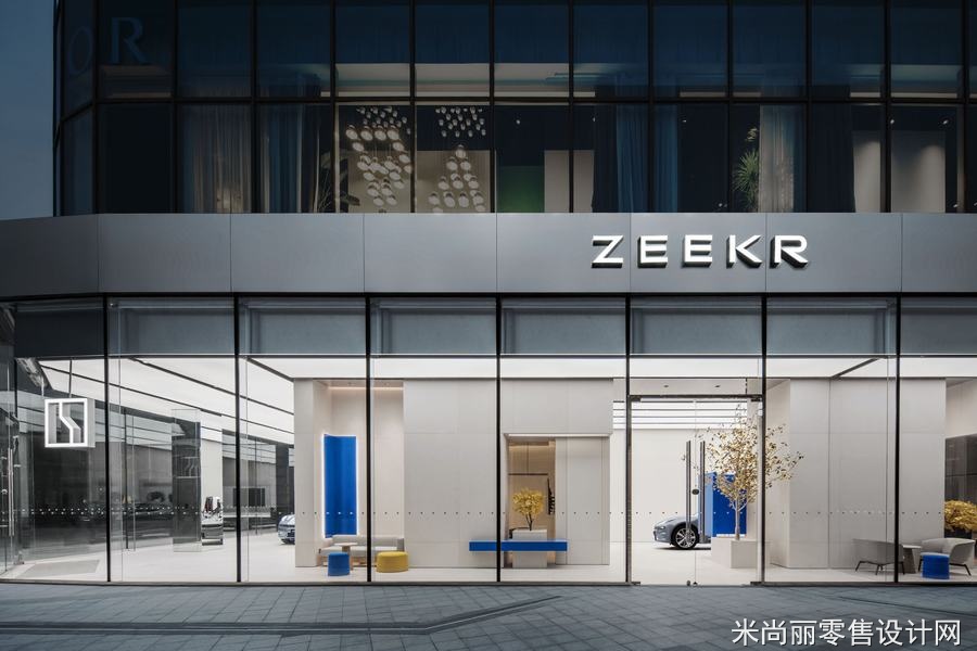 新能源汽车ZEEKR展厅设计，融合古城魅力与现代科技 - 米尚丽零售设计网 MISUNLY- 美好品牌店铺空间发现者-4