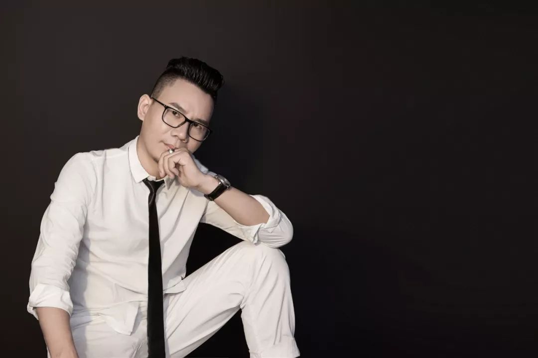 【2000㎡现代风别墅设计】不着一笔，尽得风流！-56