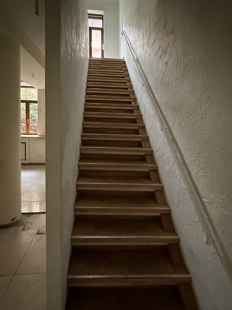 CICI COCO 展厅及咖啡馆丨乌克兰利沃夫-18