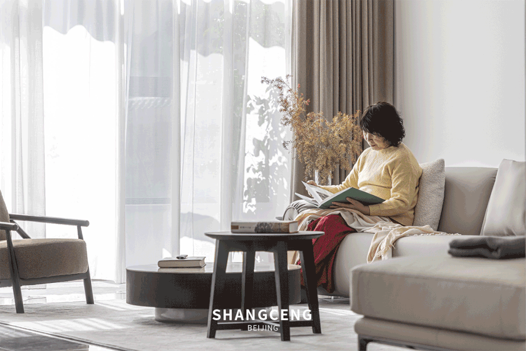 尚层实景丨550㎡现代简约，让家回归轻盈姿态，将禅意与舒适诠释的恰到好处-3