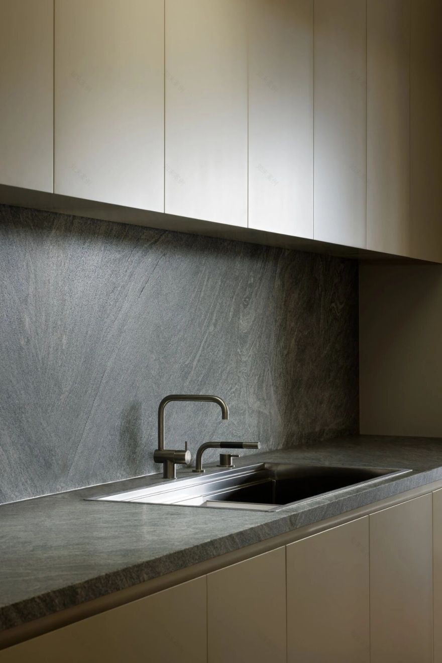 Penthouse Vivace墨尔本高级审美感顶层住宅设计丨澳大利亚墨尔本丨Telha Clarke-8