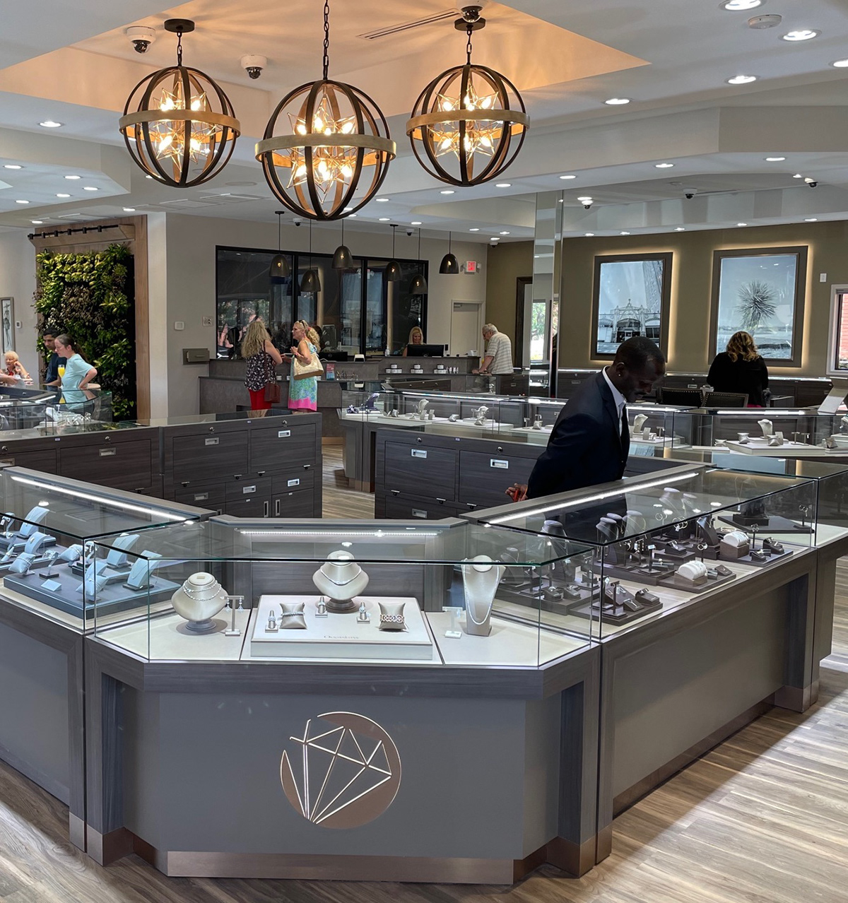 Occasions Fine Jewelry 室内设计丨美国丨Leslie McGwire-0