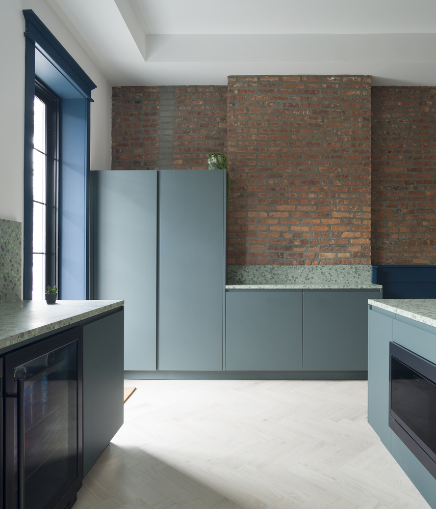 1800 年代布鲁克林联排别墅的现代改造丨美国纽约丨Olbos Studio-11