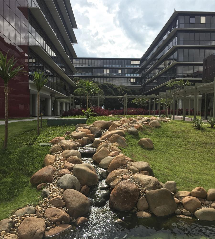 巴西乔治娜商业公园 | 绿色环保的混合使用建筑群-13