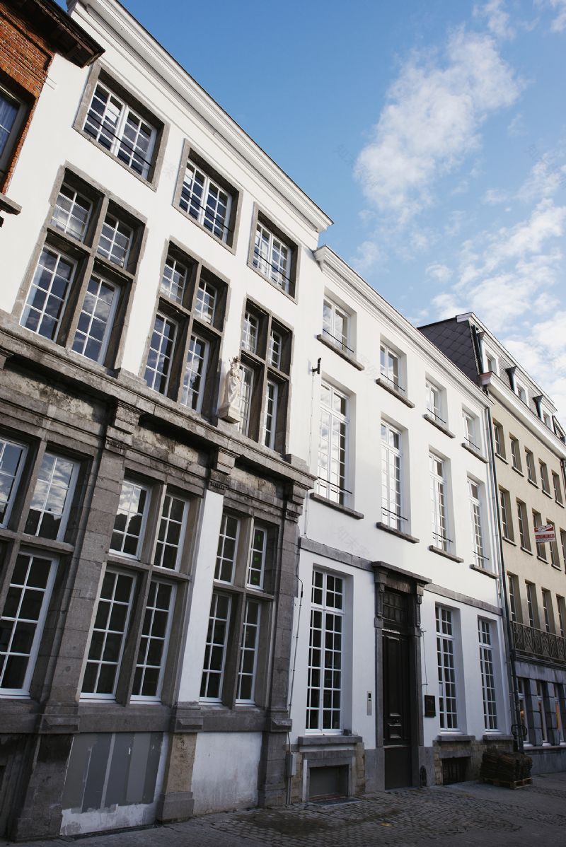 旧学校改造高端公寓及商业空间项目丨BelgiumAntwerpen丨FilipTackdesignoffice-34