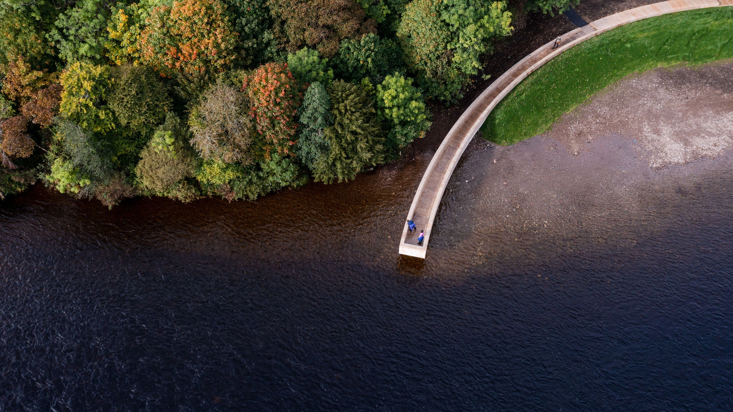 聚会场所丨英国因弗内斯丨KHBT-10