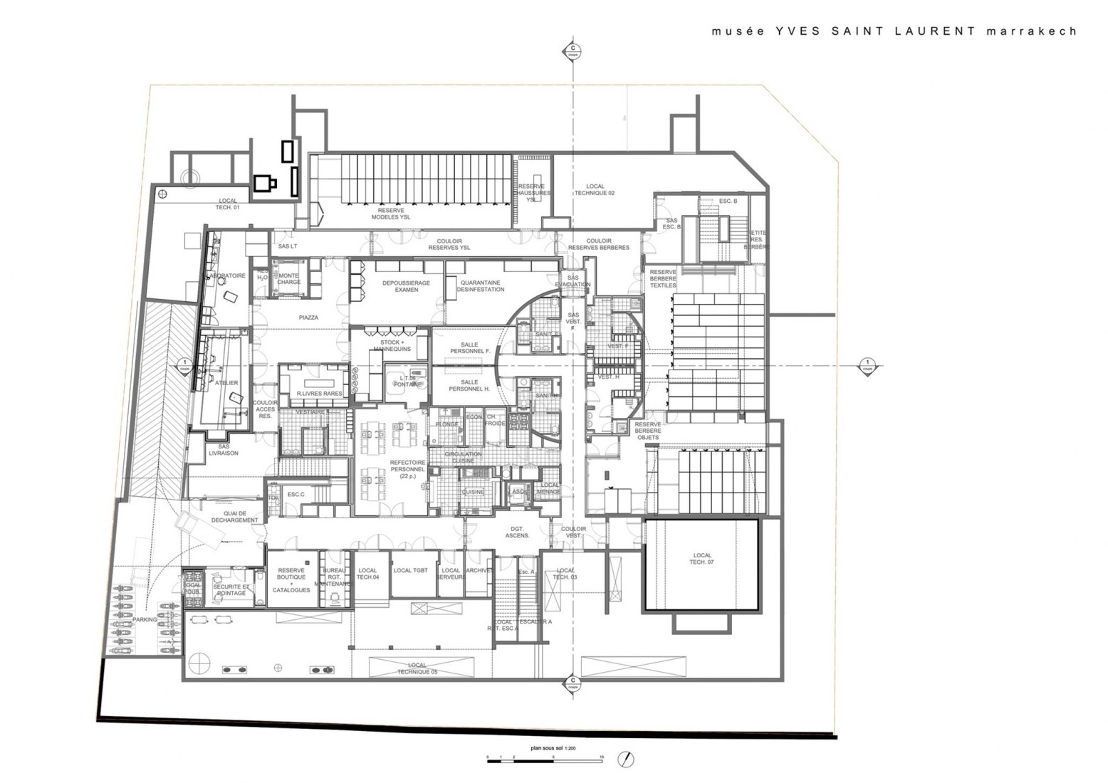 马拉喀什伊夫圣罗兰博物馆丨摩洛哥马拉喀什-43