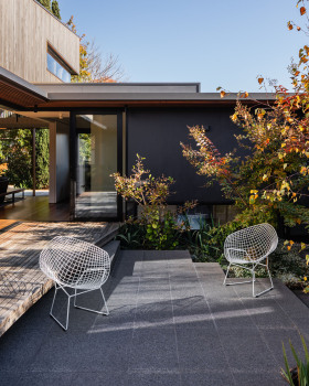 庭院和花园住宅丨澳大利亚墨尔本丨Delia Teschendorff Architecture