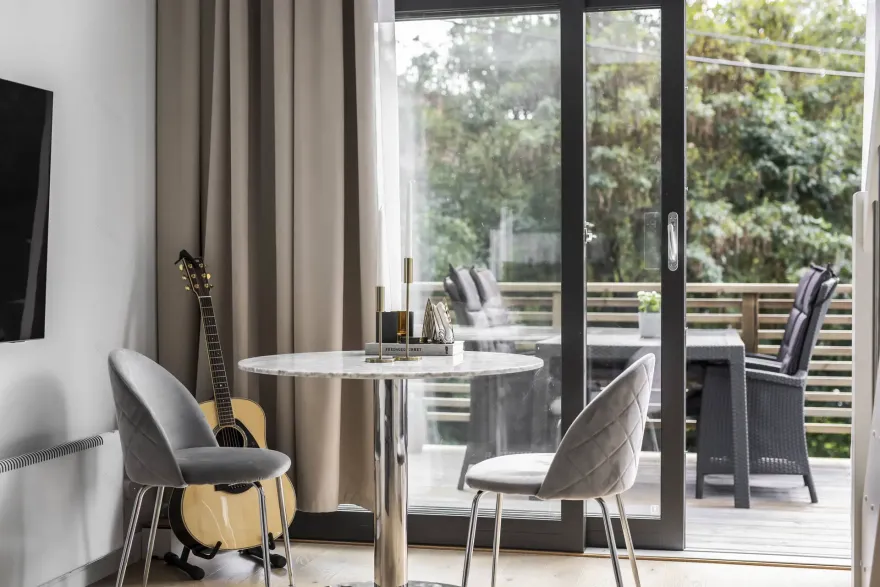 33m2 迷你木屋 | 小空间,大设计-6