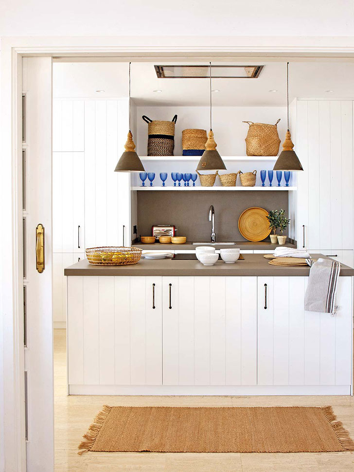 西班牙海岸阳光美宅，弧形窗成就绝美海景-8