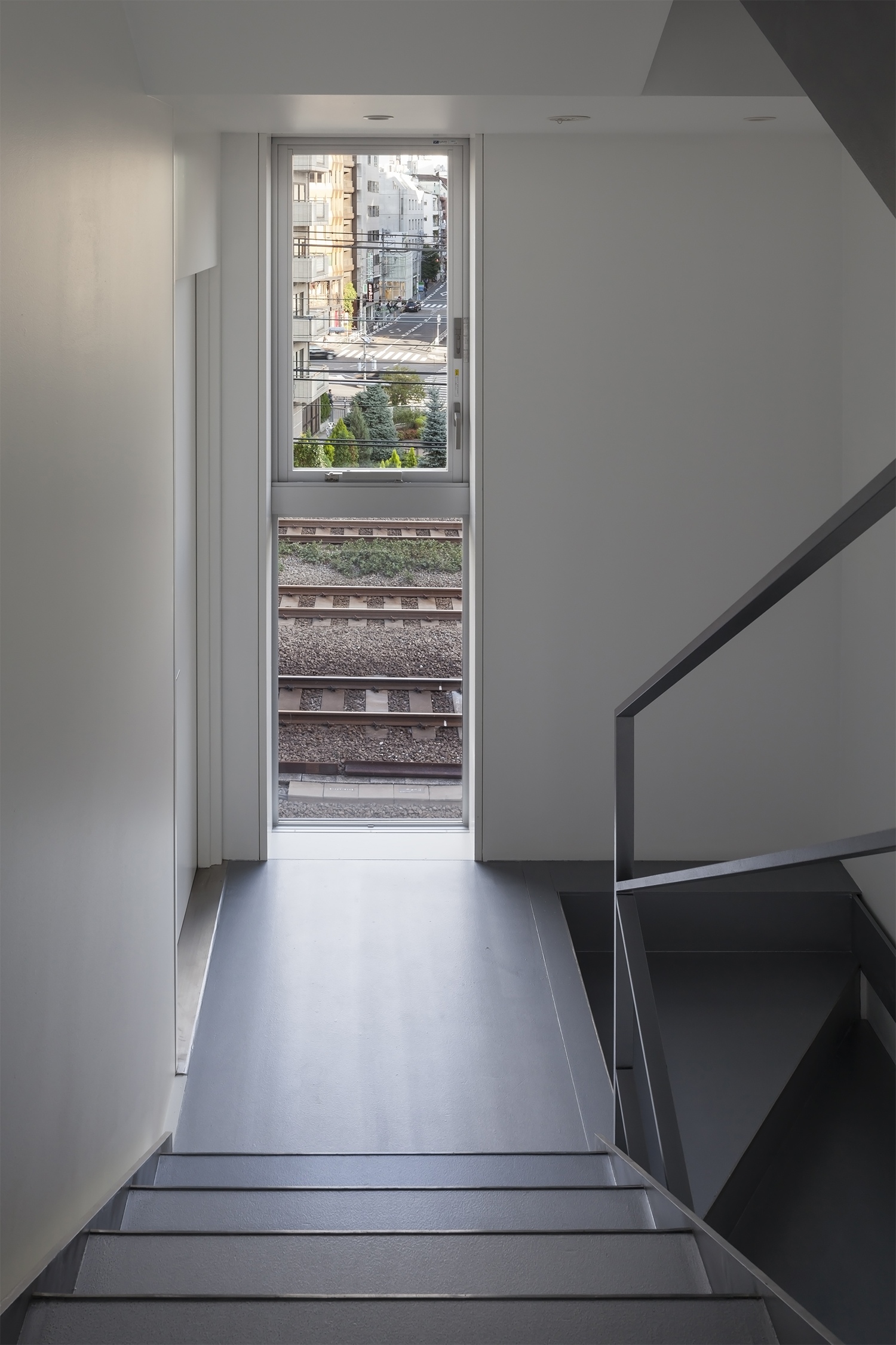 东京夕阳云建筑-22