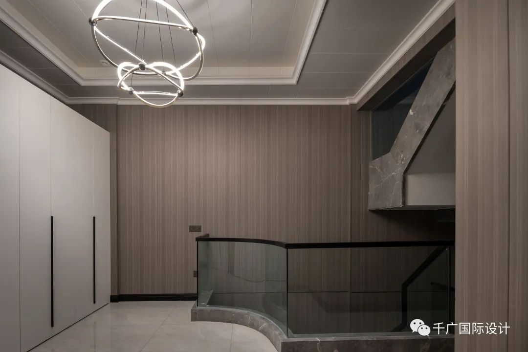 自律与规矩的现代家居设计丨千广 | COF 工作室-31