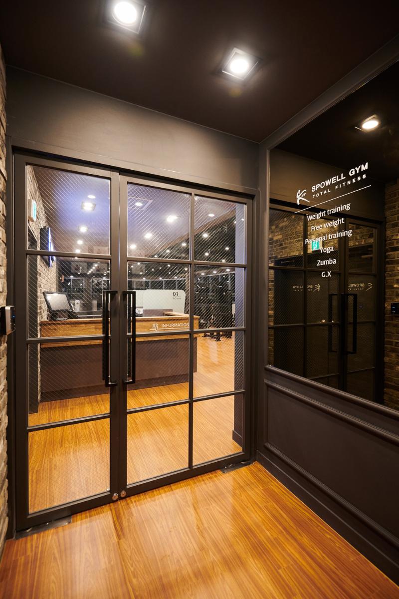 简约 295 平健身中心，black&wood 风格赏析-20