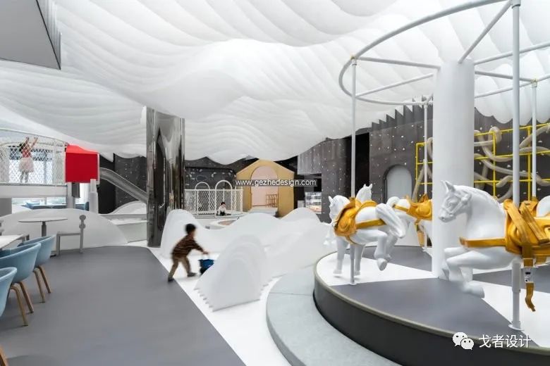 梦幻儿童咖啡馆 | 铝板编织涟漪,灯火森林,金城堡舞台-21