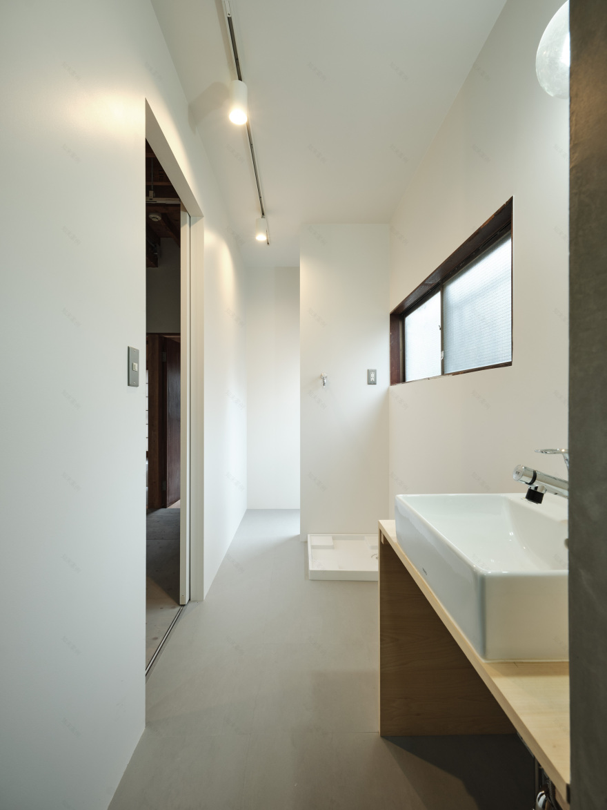 丨日本东京丨ROOVICE-33