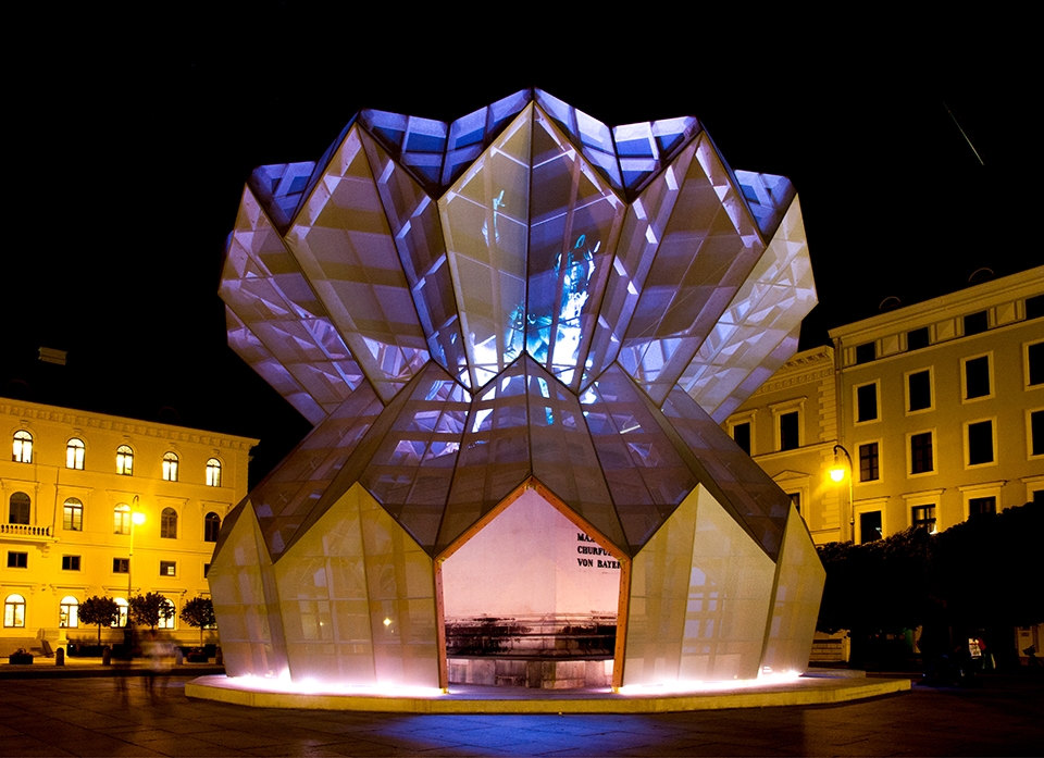 《无论如何,我将与你同在》·融入公共空间的艺术品-30