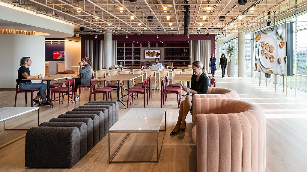 伦敦糖果品牌 pladis 总部-3