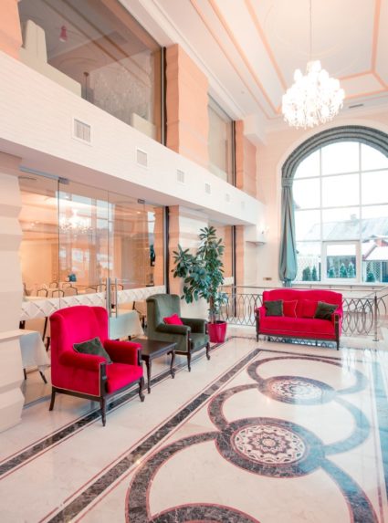 现代风格酒店（未明确提及具体名称）丨乌克兰丨Cult of Design-5